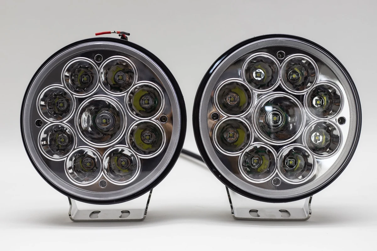 Par de Unidad LED Redonda 7  Delanteras 45W